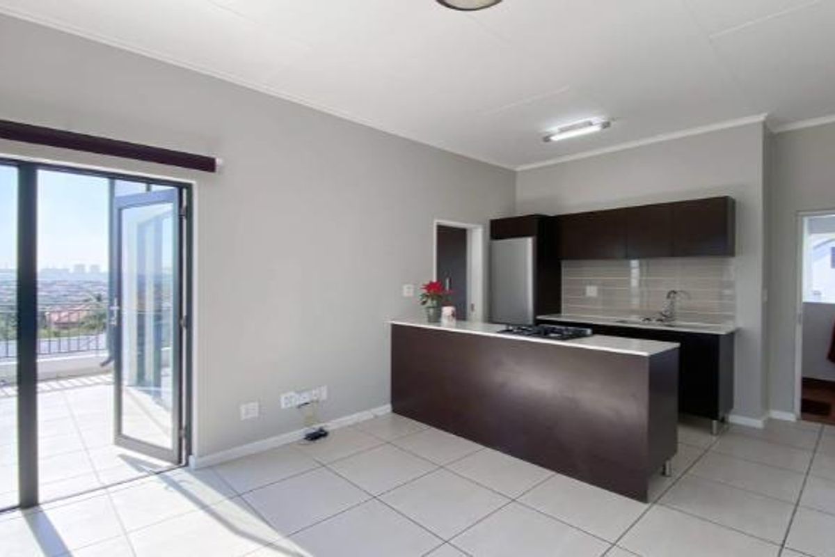 Apartment Rental Monthly In Edenvale - Photo 2