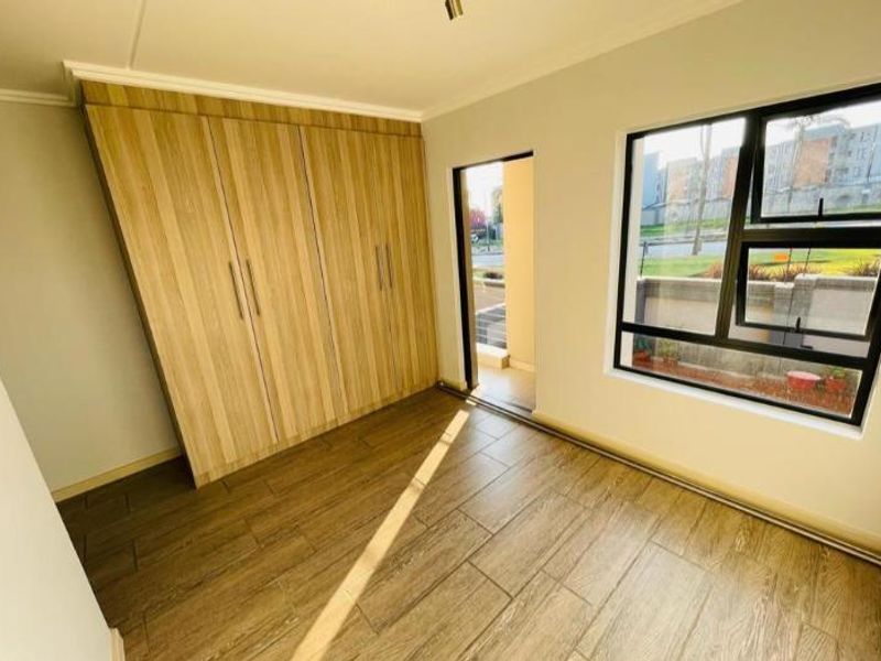 Apartment Rental Monthly In Edenvale - Photo 10