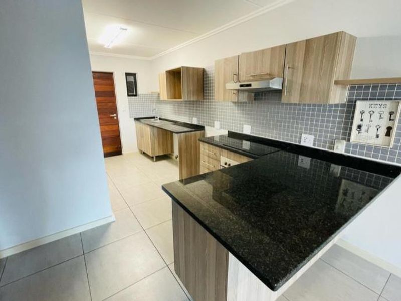 Apartment Rental Monthly In Edenvale - Photo 7