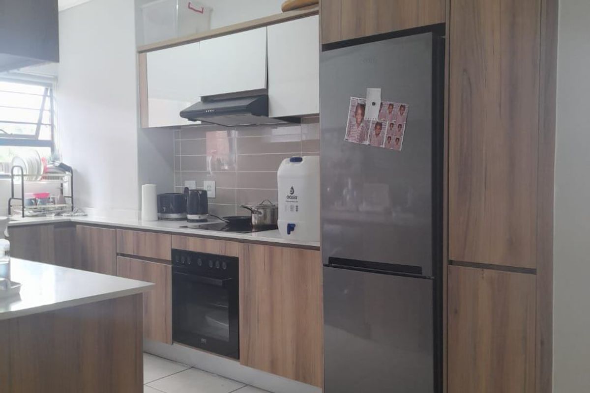 Apartment Rental Monthly In Sandton - Photo 4