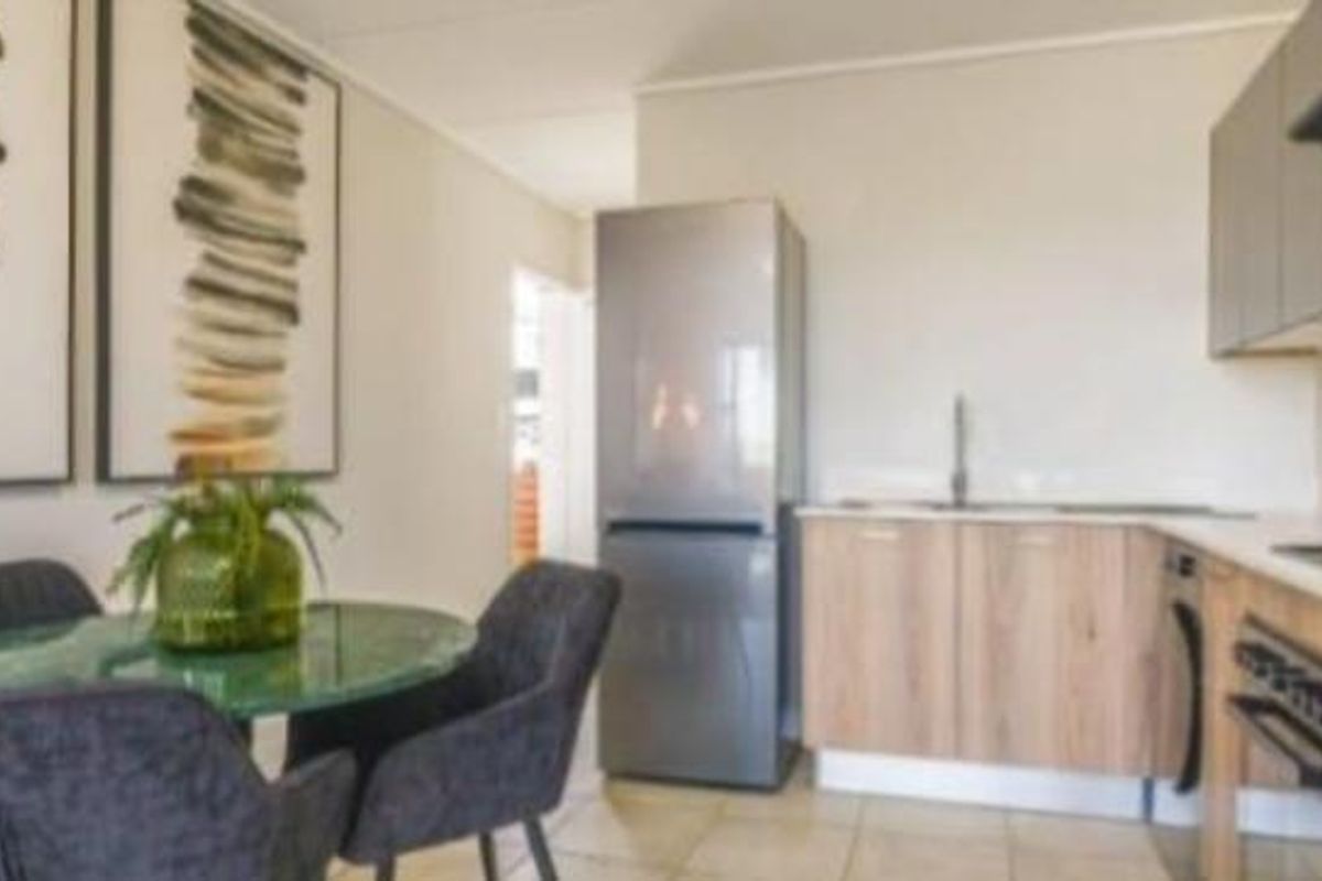 Apartment Rental Monthly In Sandton - Photo 3