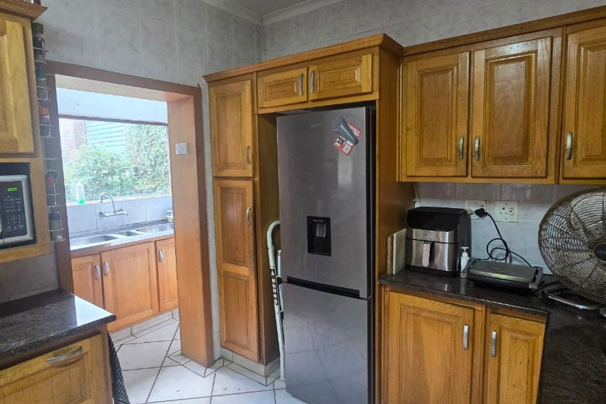 House Pending Sale In Port Shepstone - Photo 4