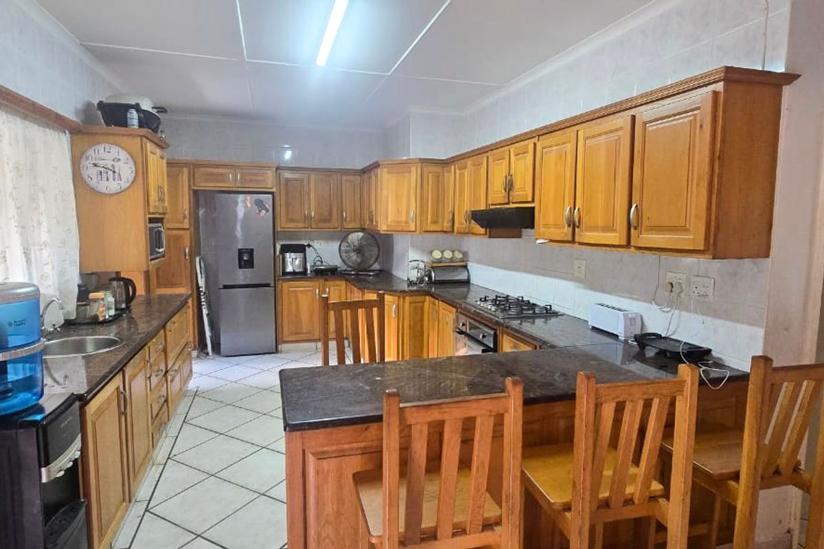 House Pending Sale In Port Shepstone - Photo 3