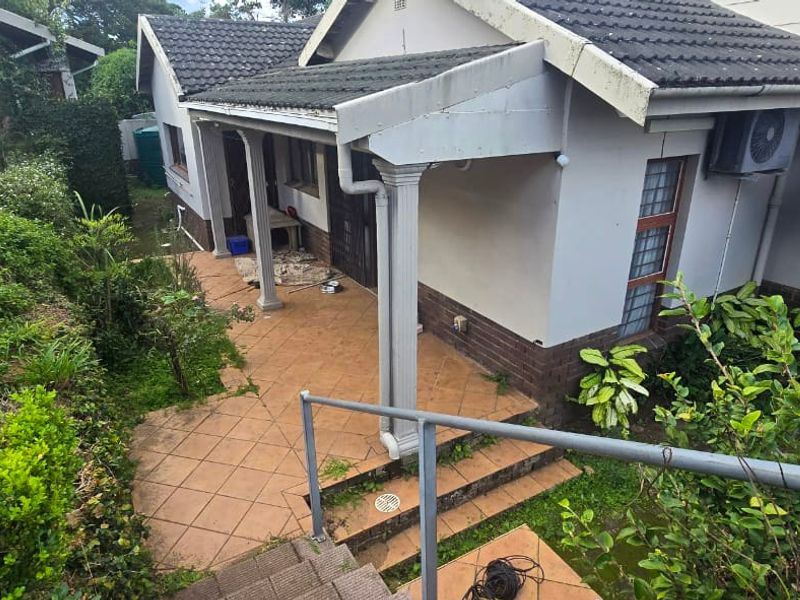 House Pending Sale In Port Shepstone - Photo 2