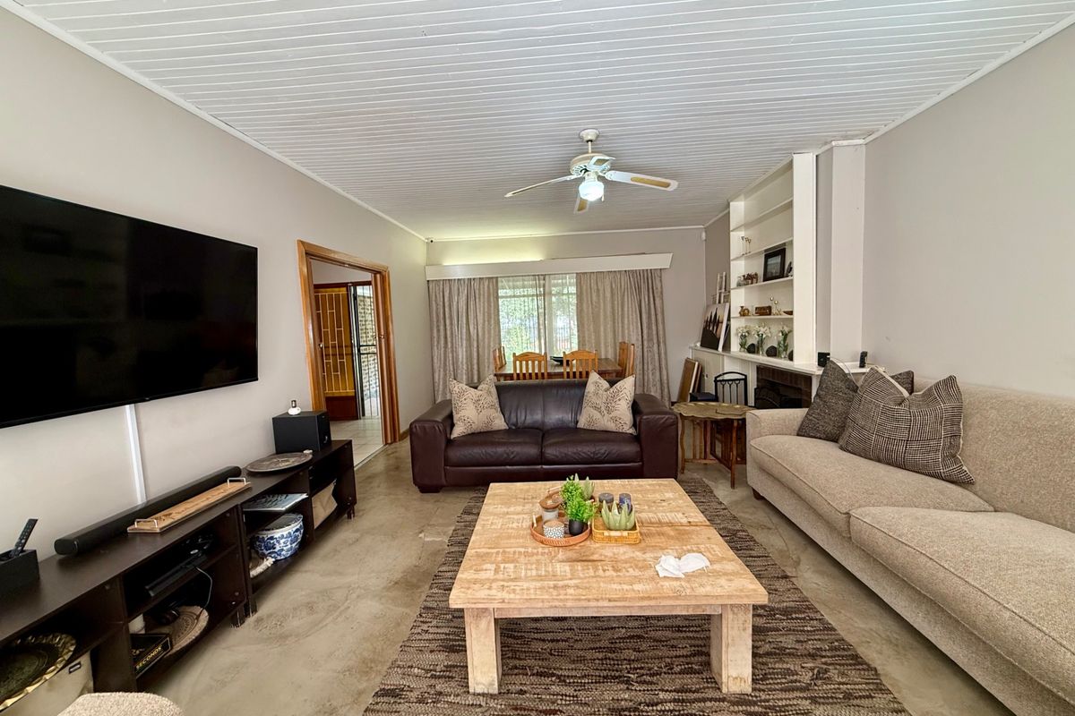 House For Sale In Bloemfontein - Photo 4