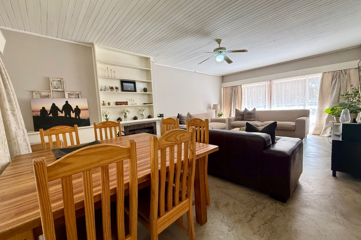 House For Sale In Bloemfontein - Photo 5