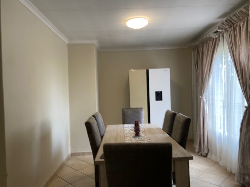 Apartment For Sale In Centurion - Photo 4