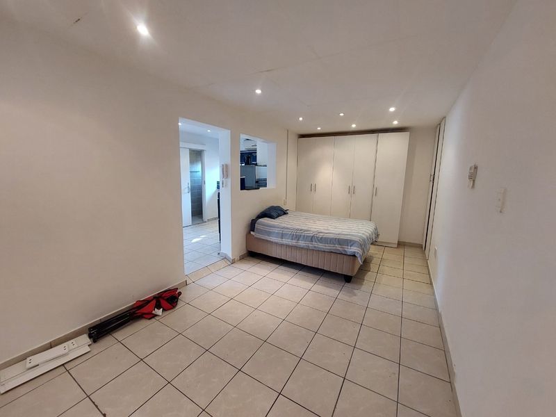 Apartment Rental Monthly In Mount Edgecombe - Photo 4