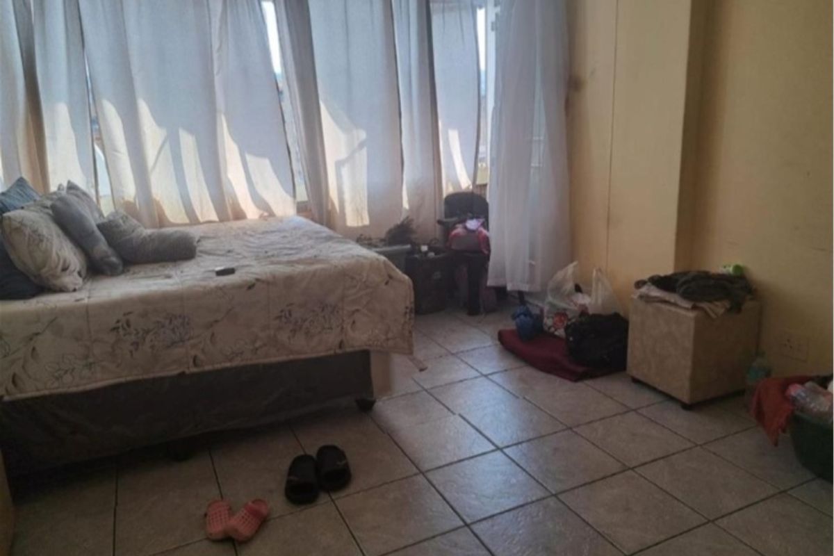 Apartment For Sale In Pretoria - Photo 4