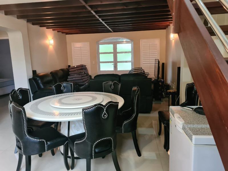 House For Sale In Port Edward - Photo 7