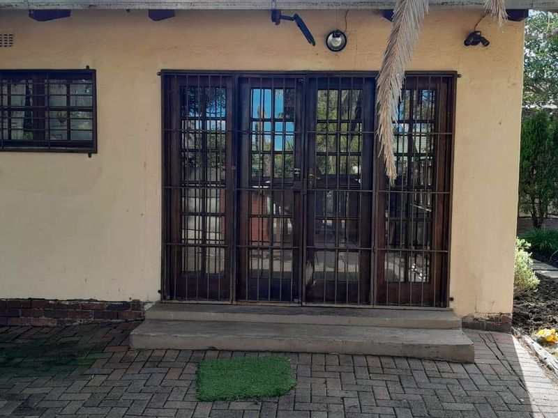 House Rental Monthly In Secunda - Photo 2