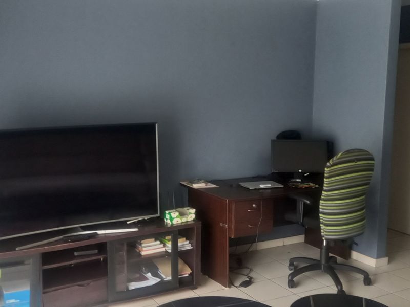 Townhouse Rental Monthly In Centurion - Photo 6