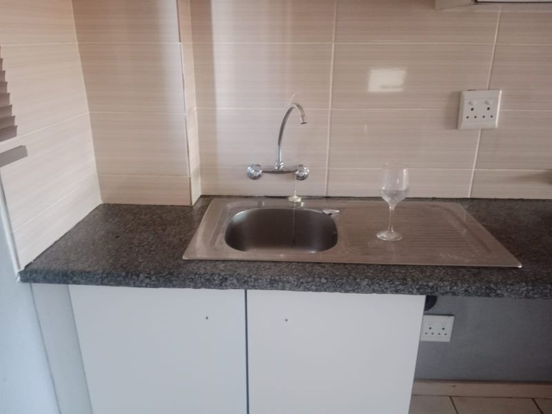 Apartment Rental Monthly In Centurion - Photo 10