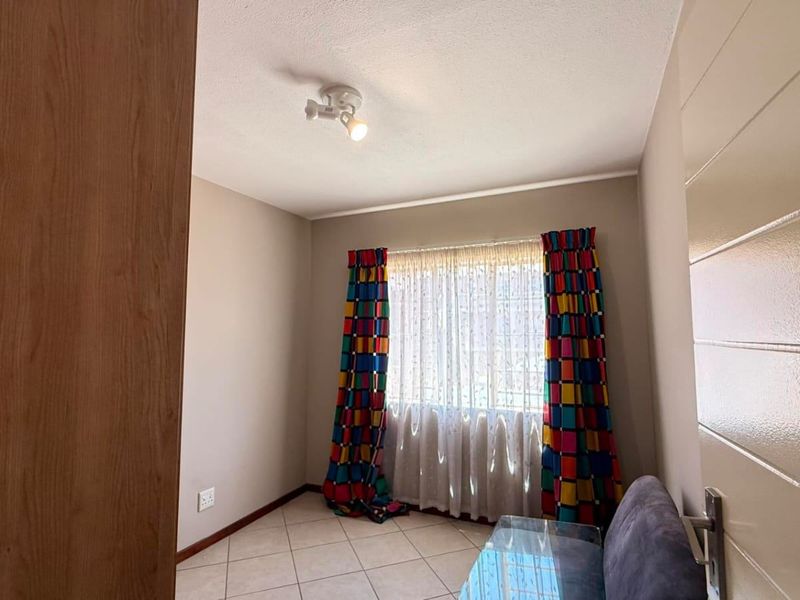 Apartment For Sale In Centurion - Photo 8