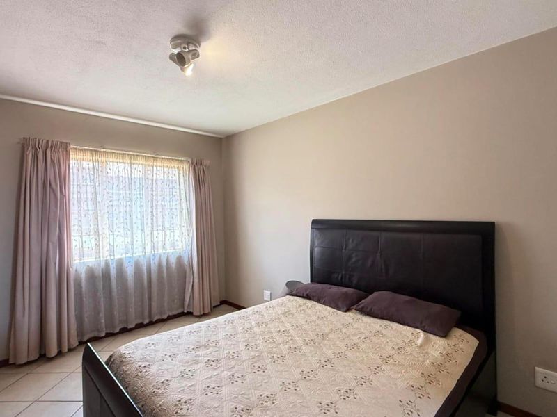 Apartment For Sale In Centurion - Photo 10