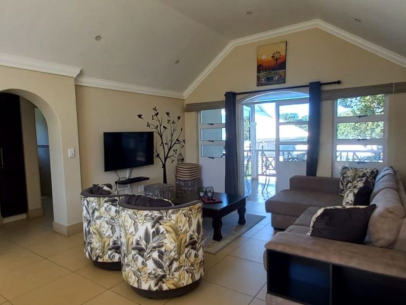 House For Sale In Port Edward - Photo 10