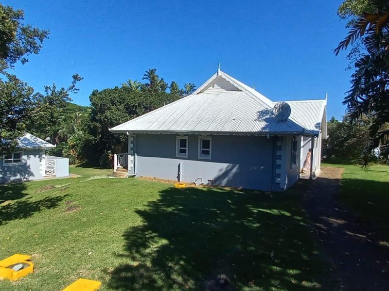 House For Sale In Port Edward - Photo 2