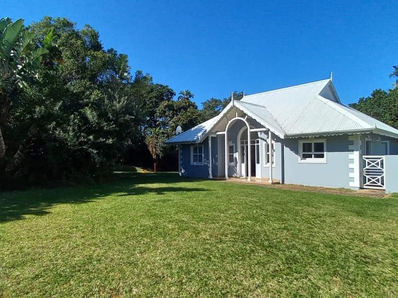 House For Sale In Port Edward - Photo 3