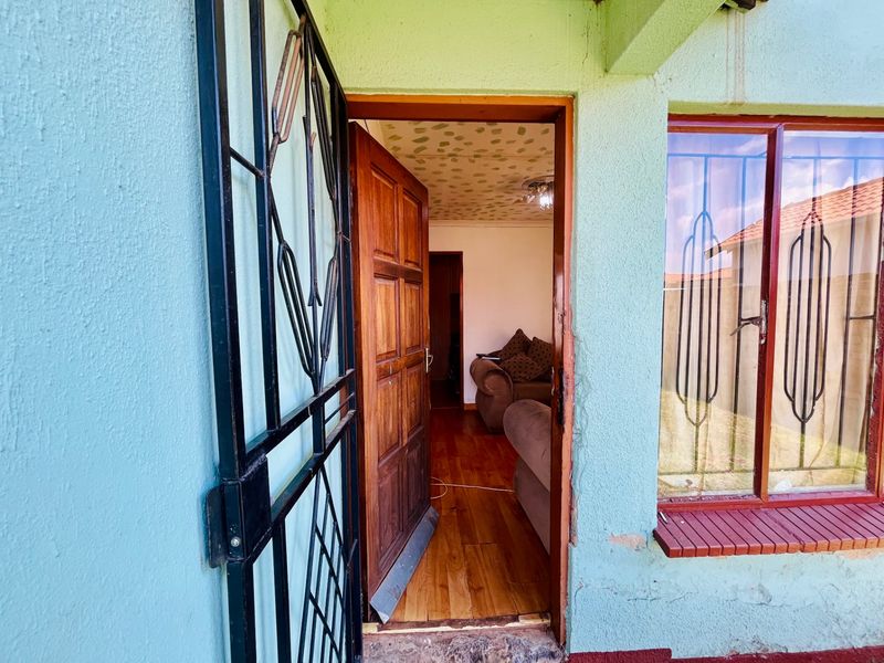 House For Sale In Boksburg - Photo 3