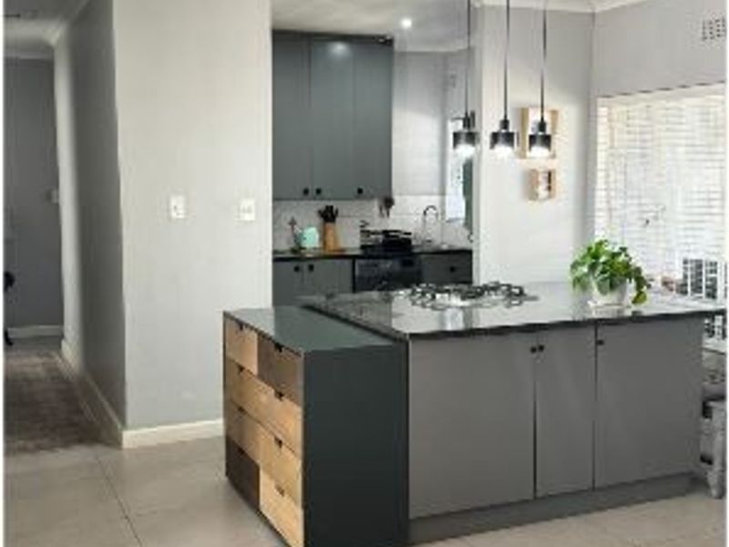 House For Sale In Midrand - Photo 1