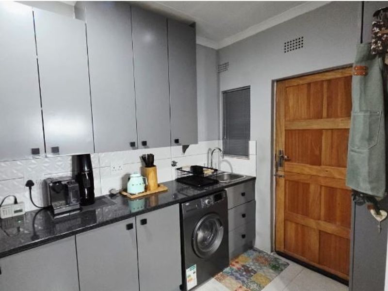 House For Sale In Midrand - Photo 5