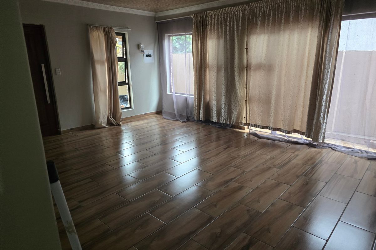 House For Sale In Cullinan - Photo 4
