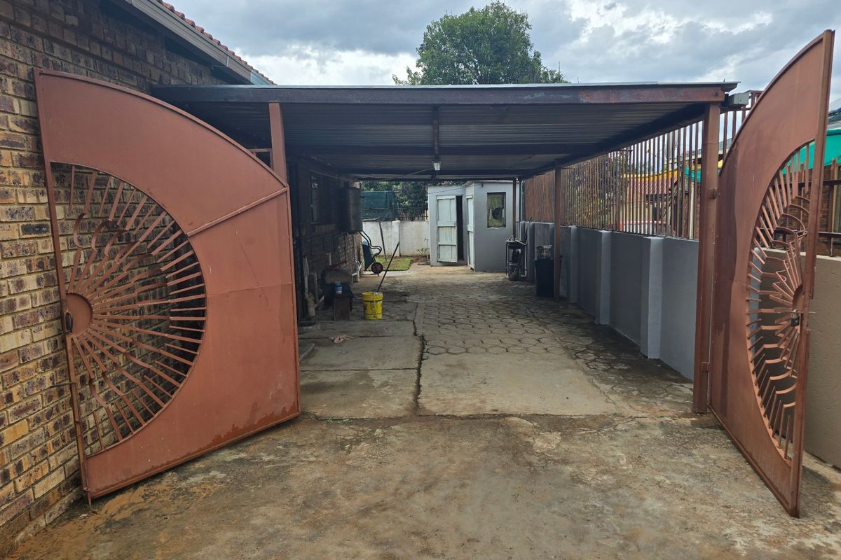 House For Sale In Cullinan - Photo 3