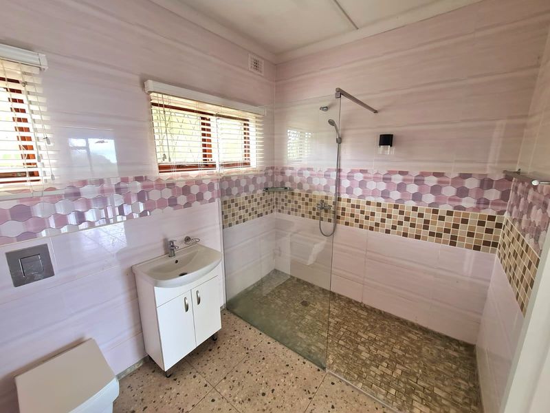 Apartment For Sale In Port Shepstone - Photo 8