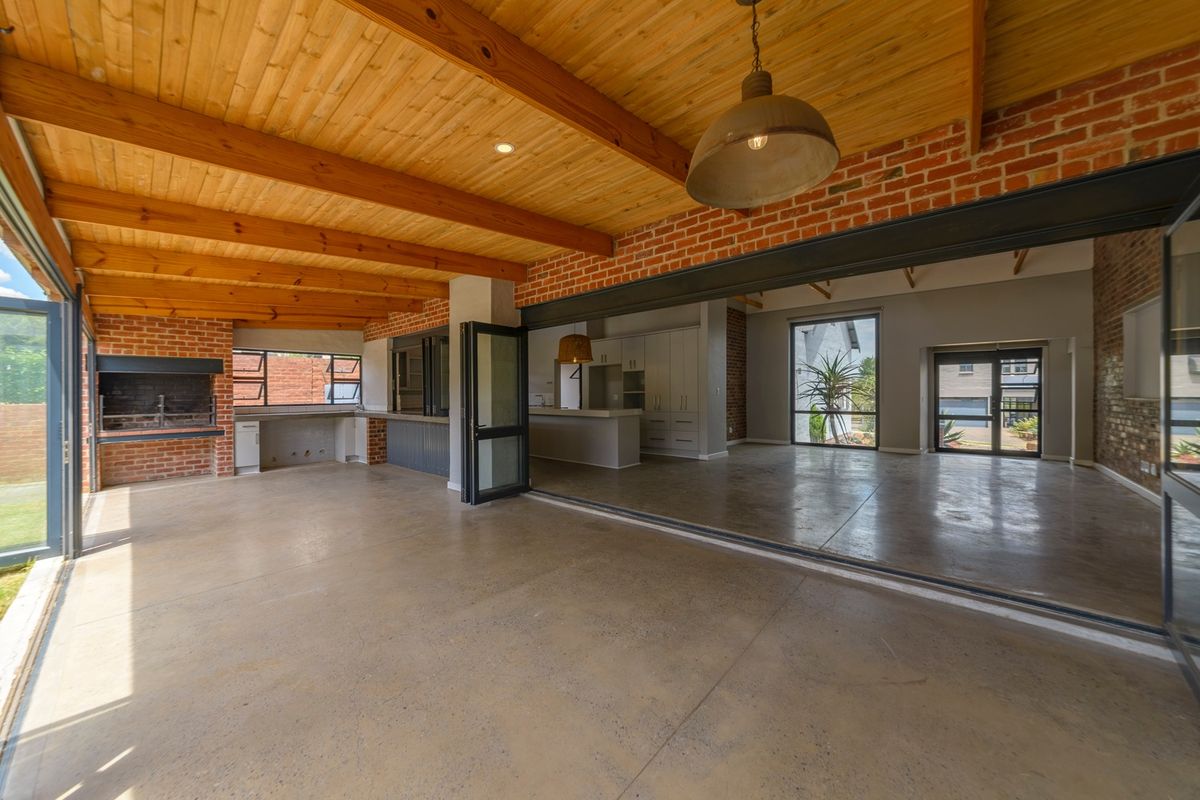 House For Sale In Pretoria - Photo 4