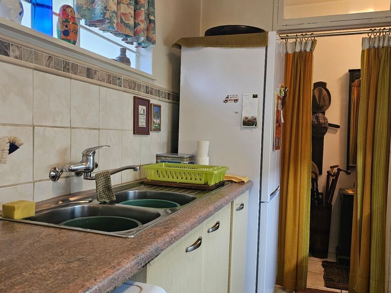 Apartment For Sale In Johannesburg - Photo 10