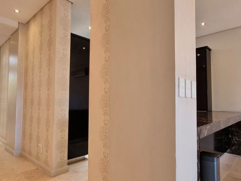 Apartment For Sale In Sandton - Photo 6