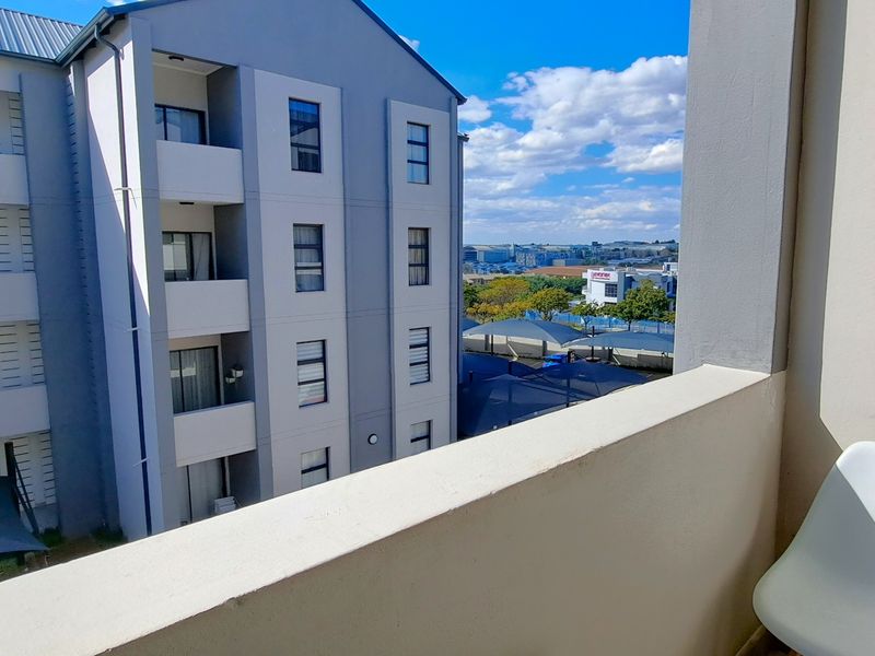 Apartment For Sale In Midrand - Photo 9
