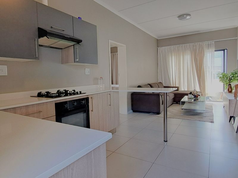 Apartment For Sale In Midrand - Photo 8