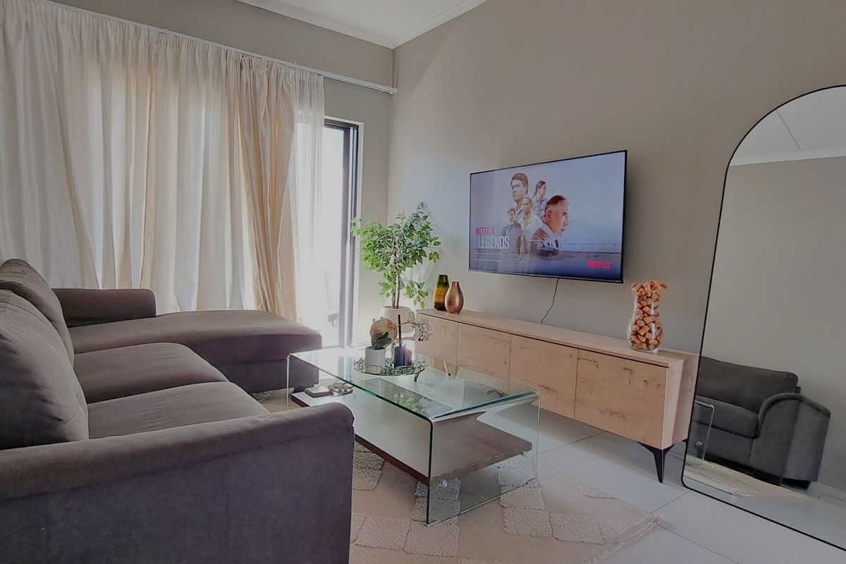 Apartment For Sale In Midrand - Photo 3