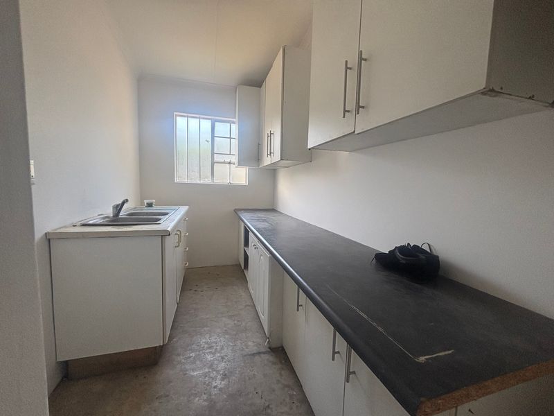 Industrial Rental Monthly In Margate - Photo 8