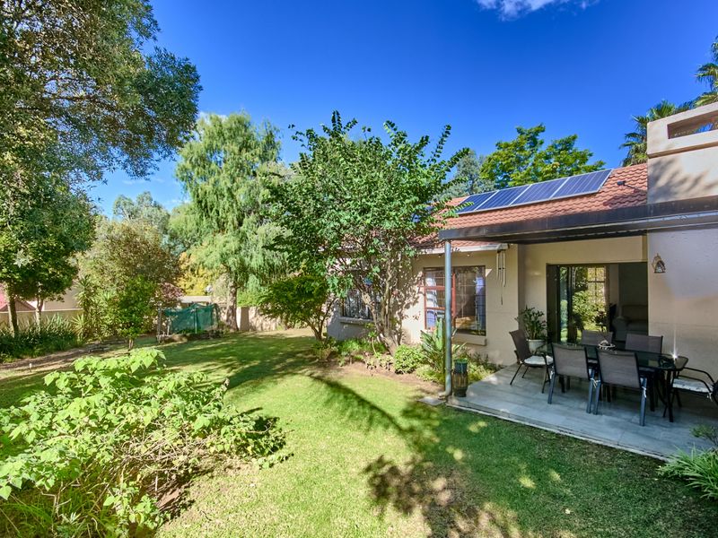 House For Sale In Randburg - Photo 2