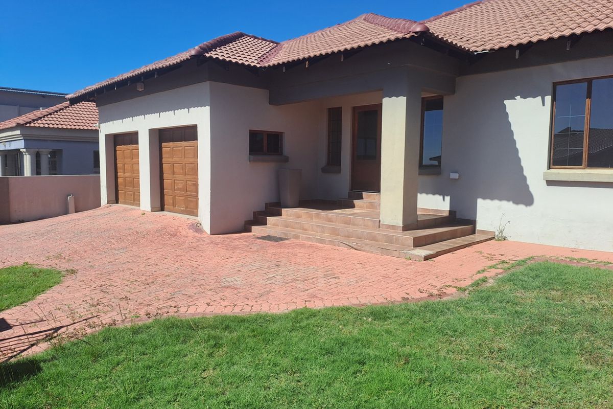 House For Sale In Polokwane - Photo 4