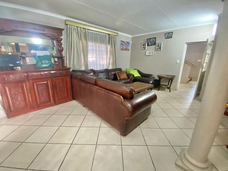 House For Sale In Midrand - Photo 9