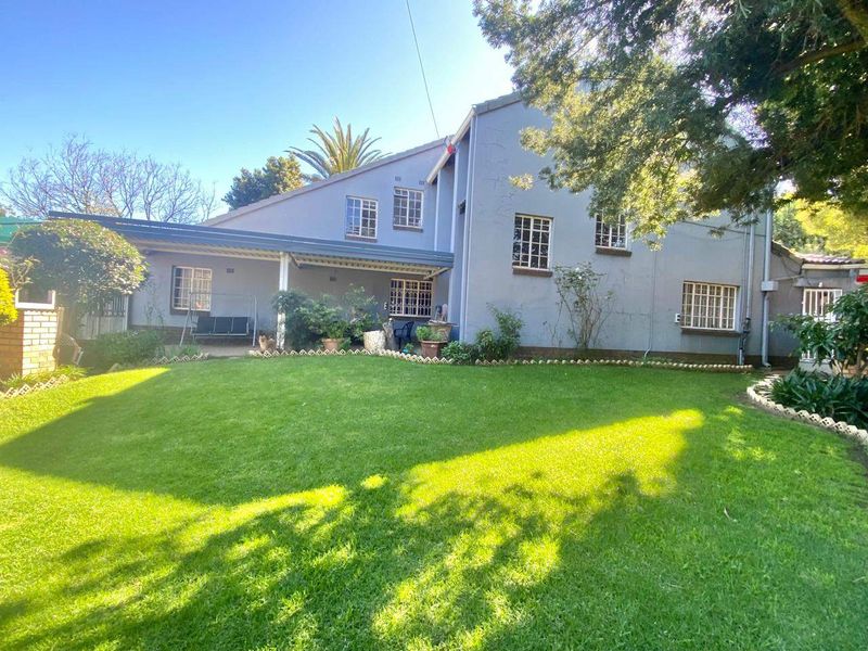 House For Sale In Midrand - Photo 2