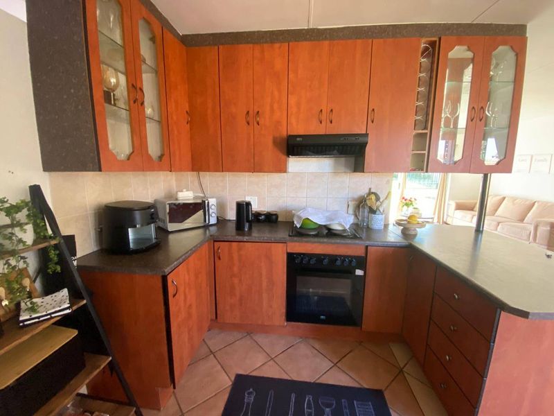 Cluster For Sale In Midrand - Photo 6