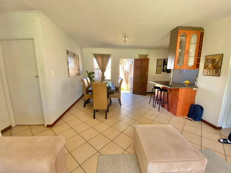 Cluster For Sale In Midrand - Photo 10