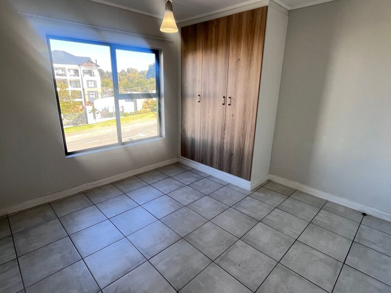 Apartment Rental Monthly In Sandton - Photo 9
