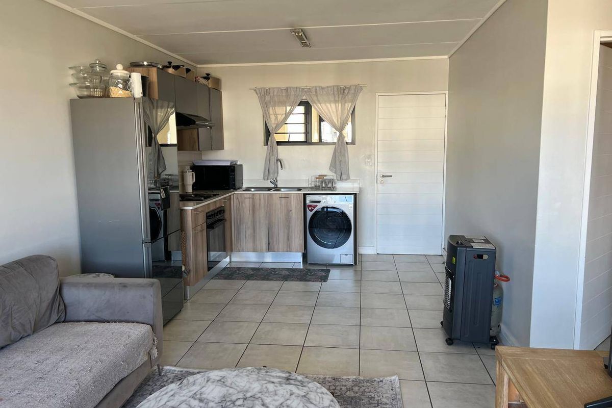 Apartment Rental Monthly In Sandton - Photo 3