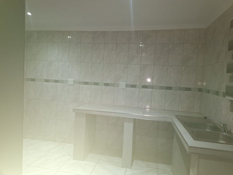 Cluster Rental Monthly In Germiston - Photo 2
