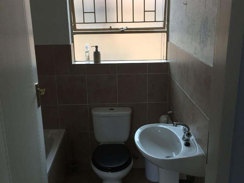 Apartment For Sale In Boksburg - Photo 8
