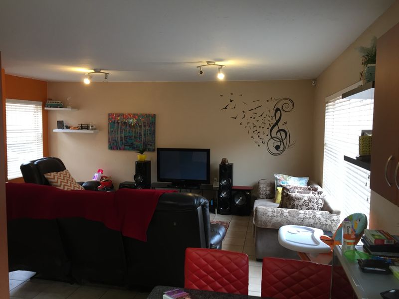 Apartment For Sale In Boksburg - Photo 2