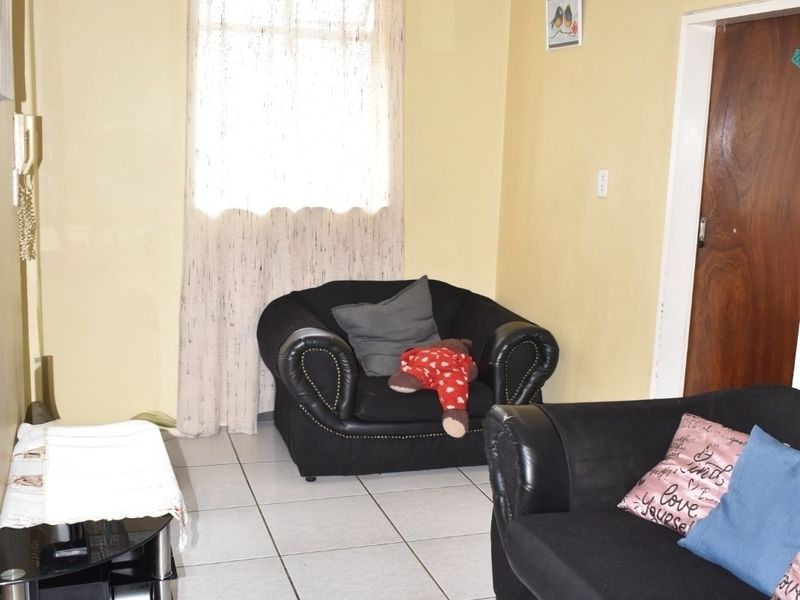 Apartment For Sale In Pretoria - Photo 6