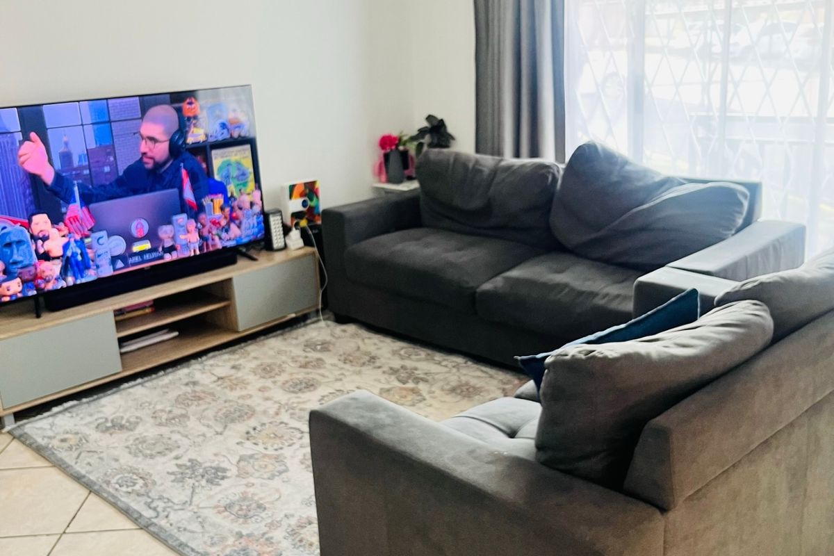Apartment Rental Monthly In Sandton - Photo 3