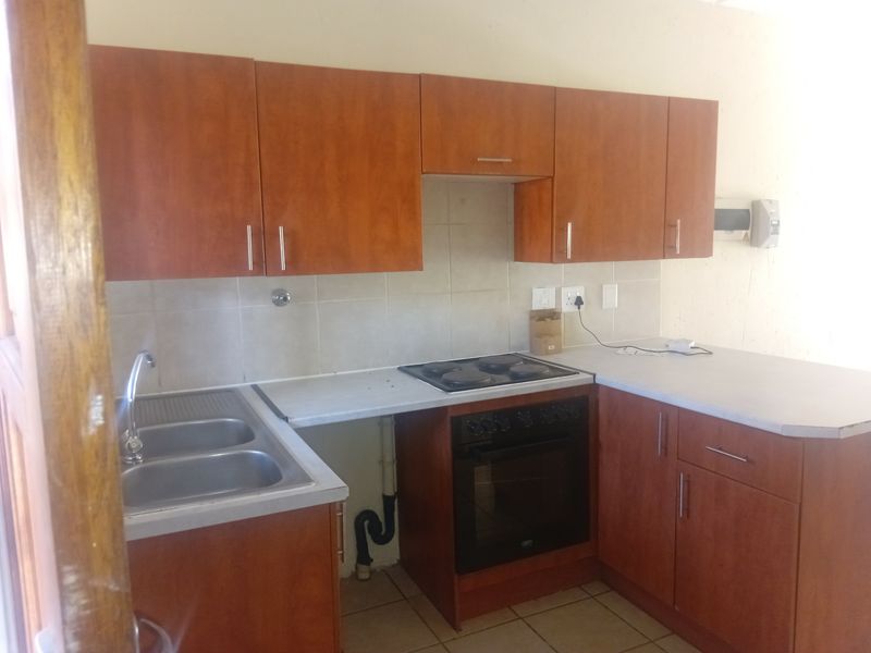 Apartment For Sale In Boksburg - Photo 3