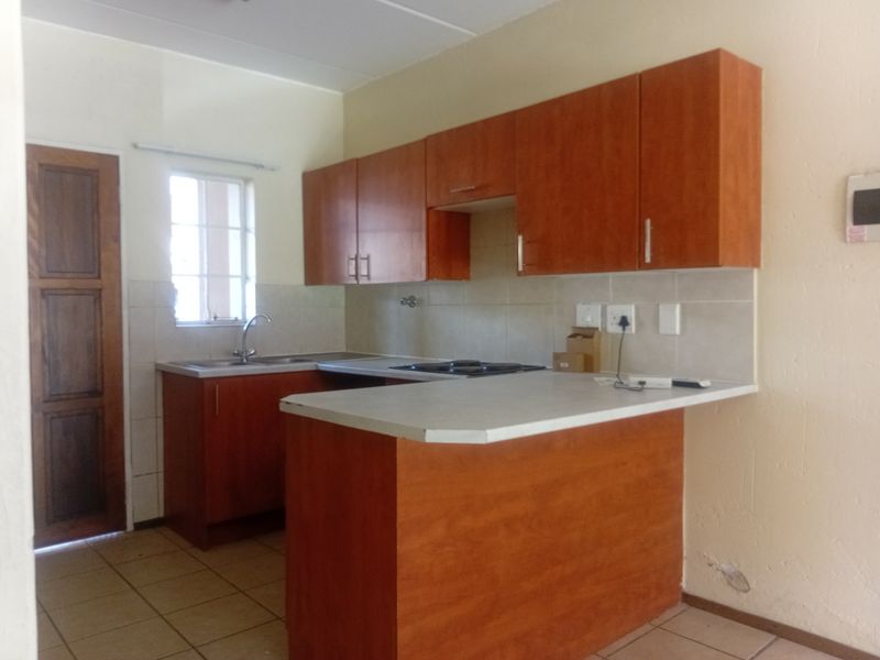 Apartment For Sale In Boksburg - Photo 5